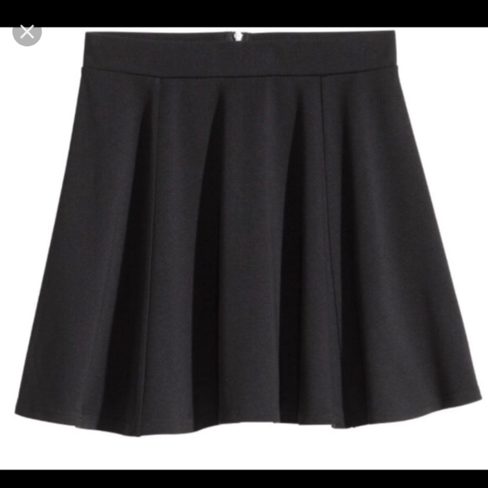 Black H&M skirt